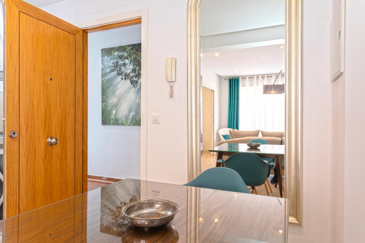 Genteel Home Santa Marta Seville Exterior photo